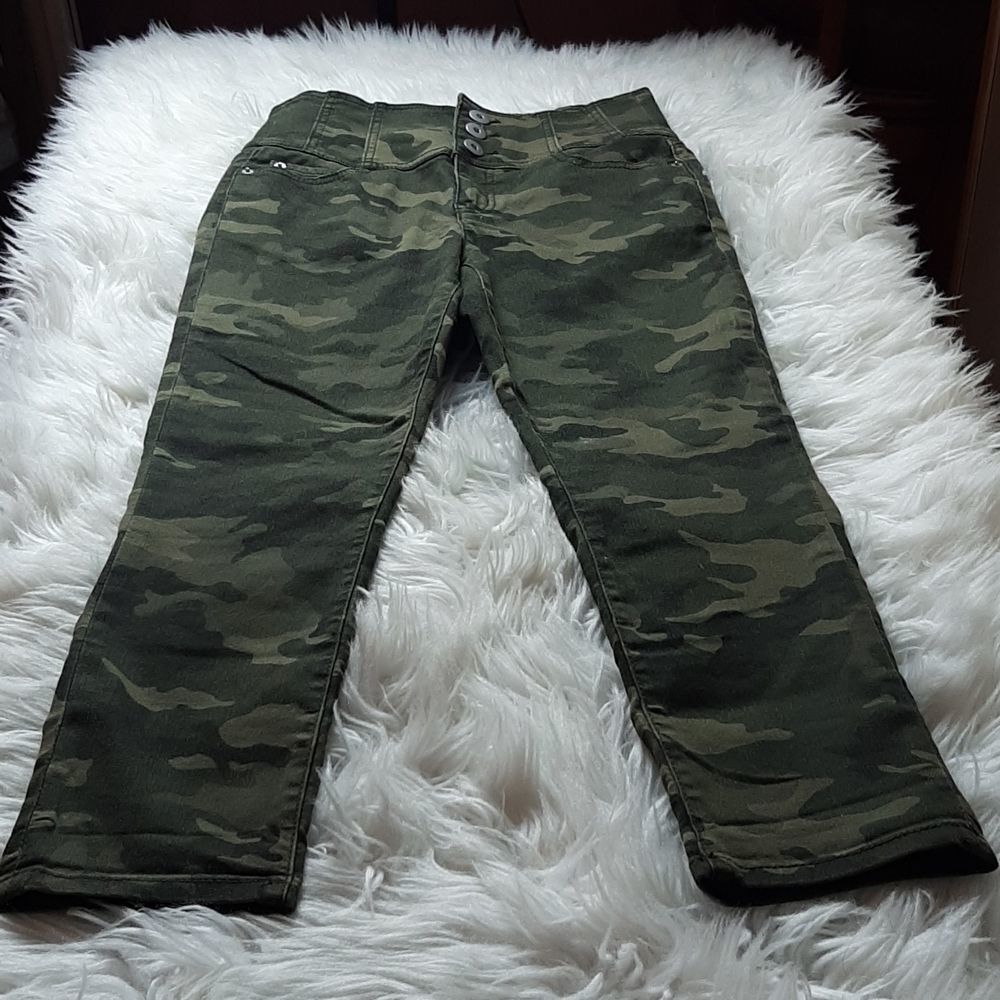 NO BOUNDRIES High  Waisted 9 Skinny  Tackital Cameo Jeans‎ 26 WX 36Lx26  Inseam